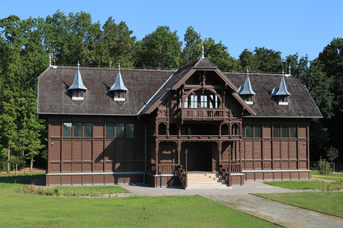 Frigyes főherceg felújított kiállítási pavilonja a pörbölyi Ökoturisztikai Központban